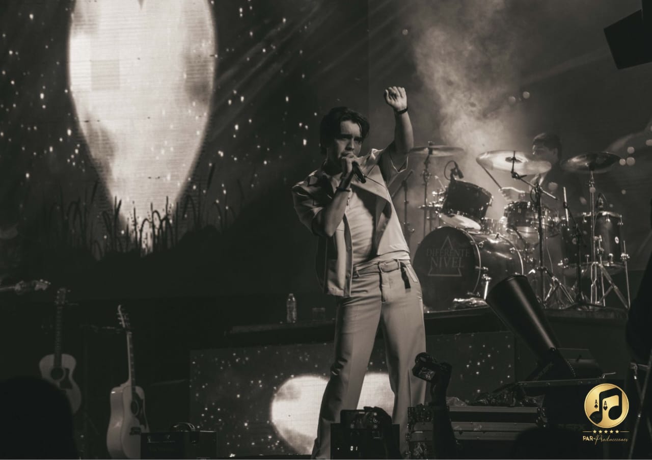 518282980_683487401360061_7852846572374303626_n Diferente Nivel